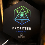 Profiteer par Adrian Vega