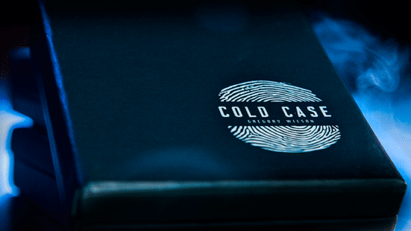 Cold case par Greg Wilson02
