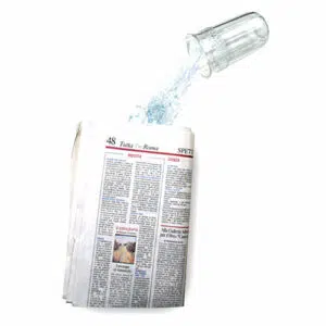 Le liquide dans le journal