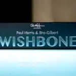 Wishbone par Paul Harris et Bro Gilbert