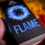 FLAME von Murphy's Magic Supplies - Schwebende Feuerzeugflamme