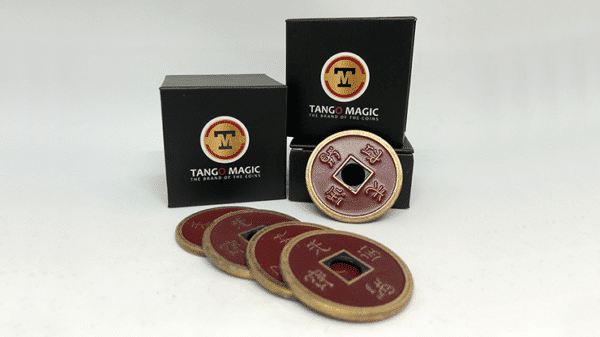 Piece chinoise Coquille de taille dollar par Tango Magic rouge