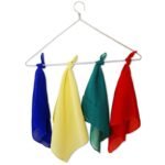 Silks off hanger par Mr. Magic
