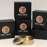 Slot Boston Box Brass demi-dollar par Tango