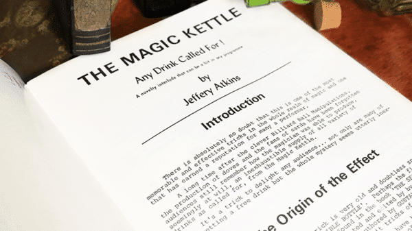 The Magic Kettle par Jeffery Atkins02
