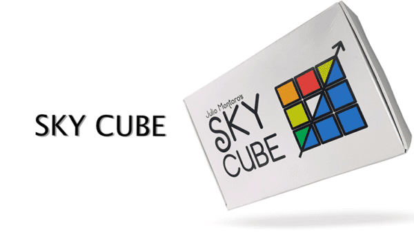 Sky cube par Julio Montoro