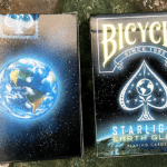 Starlight Earth Glow - Jeu de cartes Bicycle