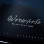 Wormhole par Mario Tarasini