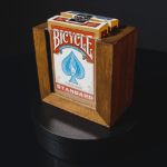 LEGACY DECK HOLDER von Joao Miranda & Miguel Pinto