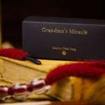 Grandma’s Miracle von TCC & Chen Yang