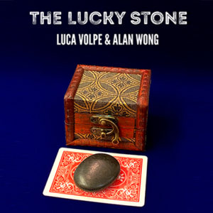The Lucky Stone par Luca Volpe Alan Wong
