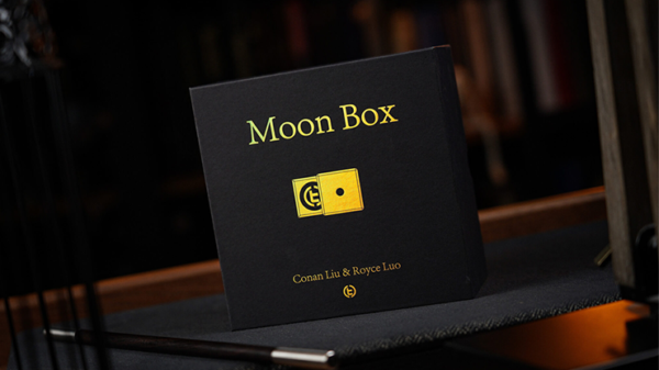 Moon Box par TCC Conan Liu Royce Luo