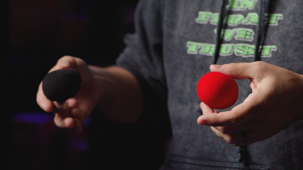 Magic Color Changing Sponge Balls by Murphy's Magic - Image 5