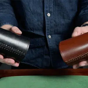 MS Leather Chop Cup par Bond Lee & MS Magic