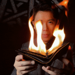 Ember - E Fire Wallet par MS Magic