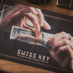 Swiss Key von Nicholas Lawrence & Hanson Chien