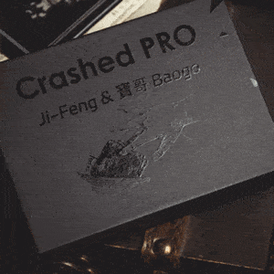 Crashed PRO di Ji-Feng, Baogo & Bacon Magic