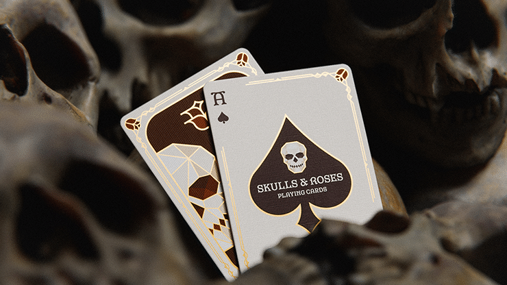 Skulls & Roses Playing Cards - Image 2