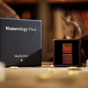 Numerology Dice par Mato & TCC