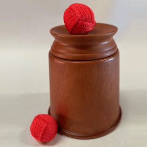 The Excelsior Chop Cup par Viking Magic