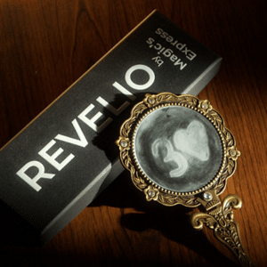Revelio par Magic's Express