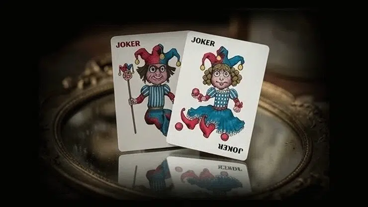 Jeu de cartes Haunted Dolls 6